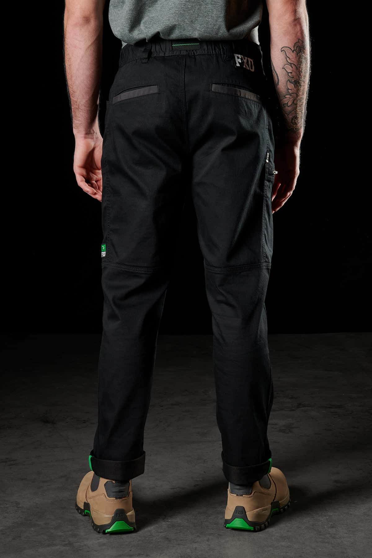 WP.6PantBlack_80667_1500x